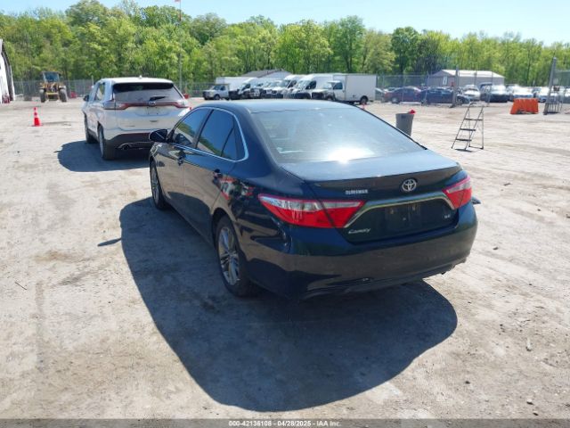 2015 TOYOTA CAMRY 4T1BF1FK3FU967043 Photo 2