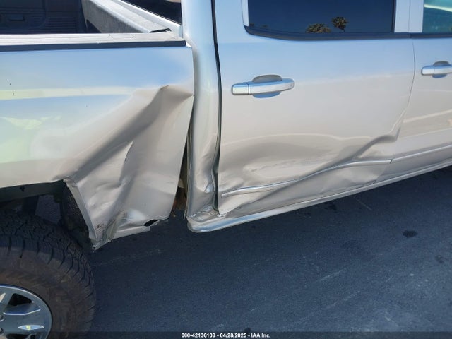 3GCUKREC3HG327986 Chevrolet Silverado 1500 1lt
