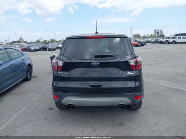 1FMCU0GD1HUE54901 Ford ESCAPE SE