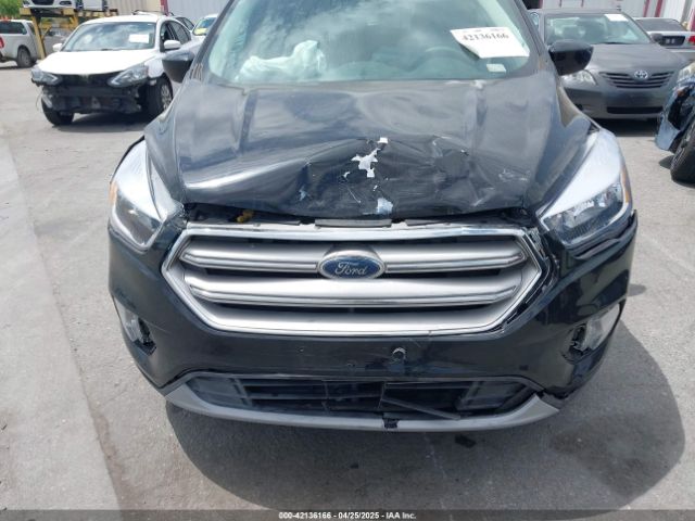 1FMCU0GD1HUE54901 Ford ESCAPE SE