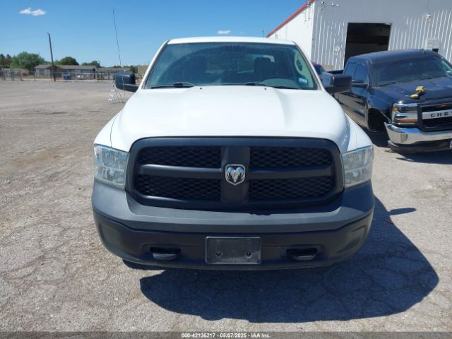 1C6RR7KG6KS580742 RAM 1500 Classic Tradesman  4x4 5'7 Box