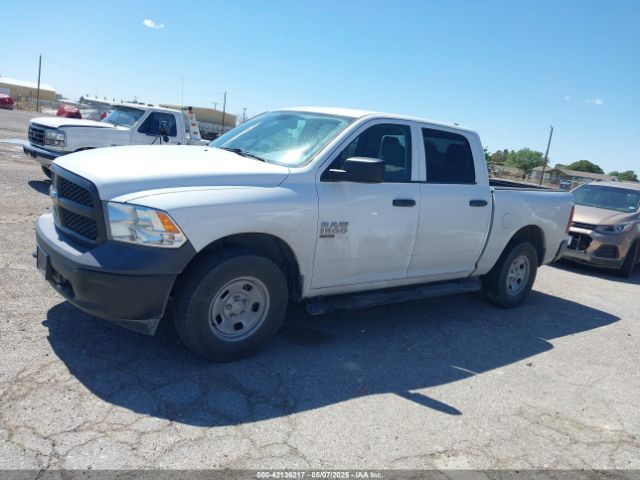 1C6RR7KG6KS580742 RAM 1500 Classic Tradesman  4x4 5'7 Box