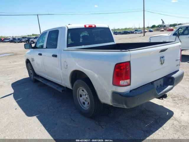 1C6RR7KG6KS580742 RAM 1500 Classic Tradesman  4x4 5'7 Box