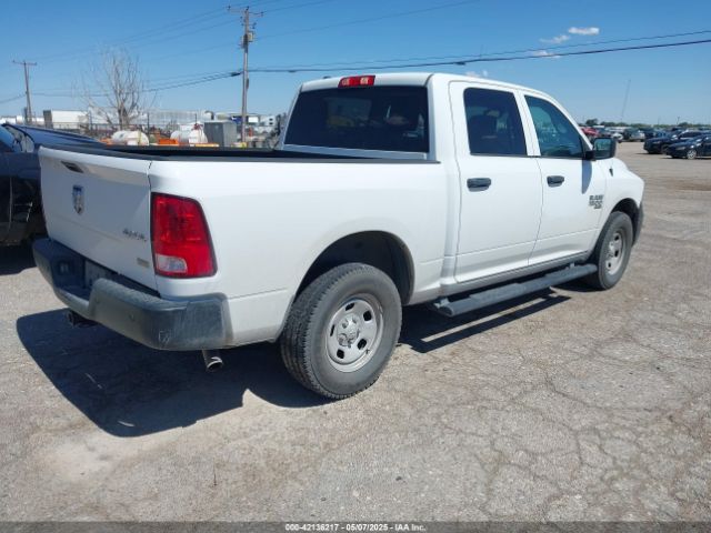 1C6RR7KG6KS580742 RAM 1500 Classic Tradesman  4x4 5'7 Box