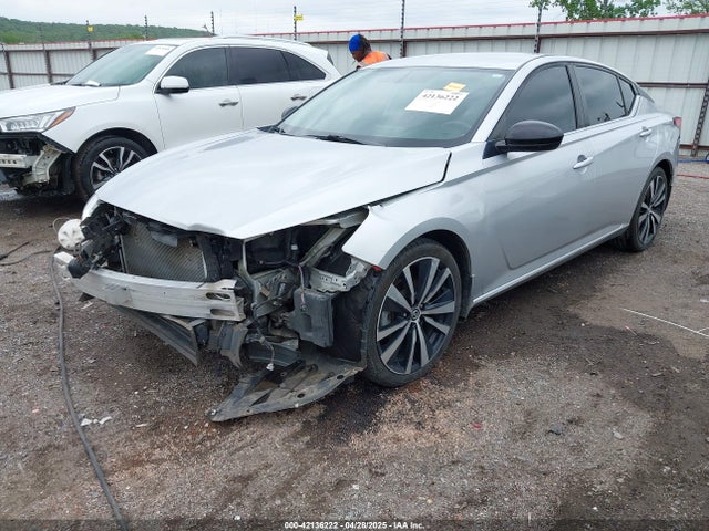 1N4BL4CVXKC104002 Nissan Altima 2.5 Sr