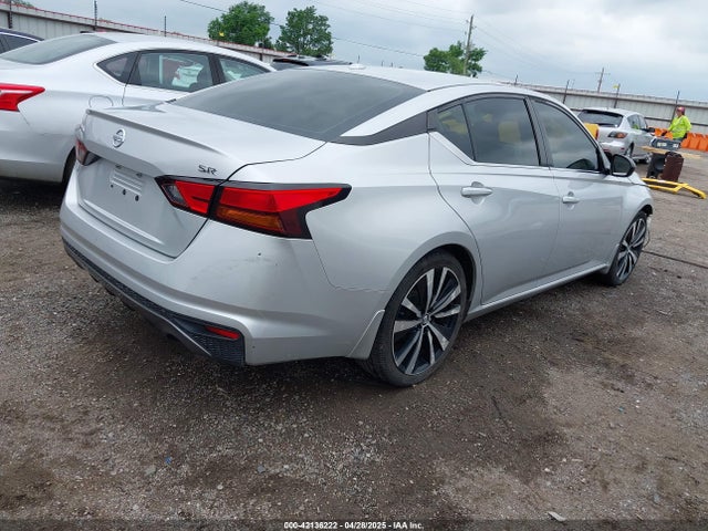 1N4BL4CVXKC104002 Nissan Altima 2.5 Sr