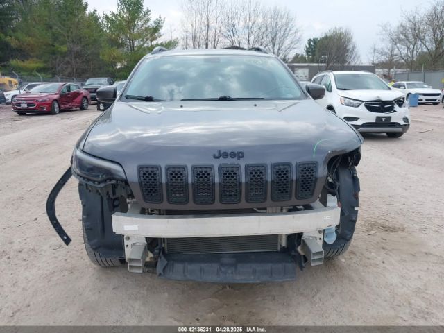 1C4PJMLB1KD320682 Jeep Cherokee Altitude 4x4