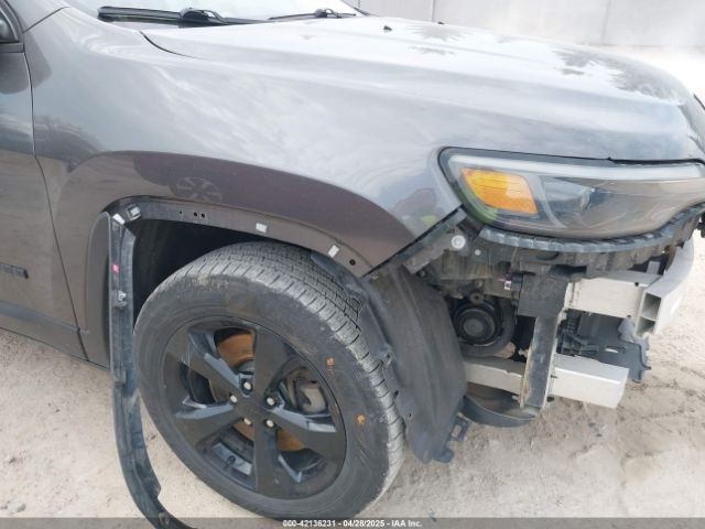1C4PJMLB1KD320682 Jeep Cherokee Altitude 4x4