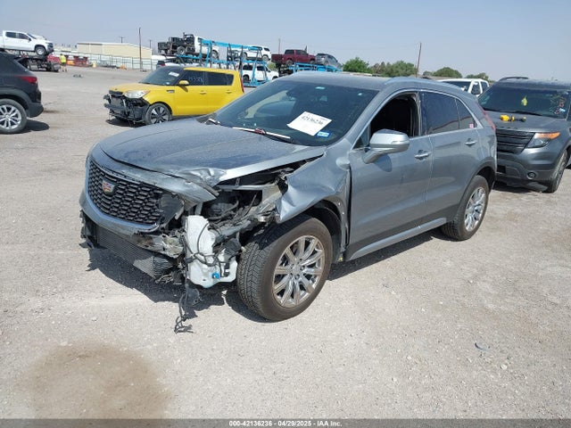 2023 CADILLAC XT4 1GYFZDR47PF163923 Photo 1