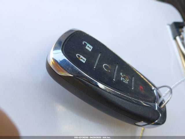1G1ZD5ST1JF289056 Chevrolet MALIBU LT
