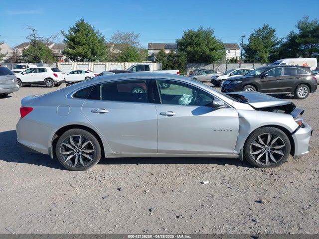1G1ZD5ST1JF289056 Chevrolet MALIBU LT