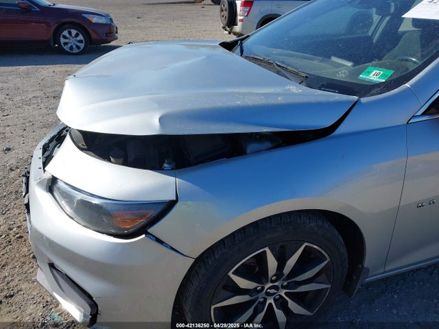 1G1ZD5ST1JF289056 Chevrolet MALIBU LT