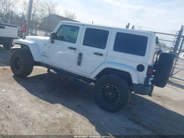 1C4BJWEG3EL256203 Jeep Wrangler Unlimited Sahara