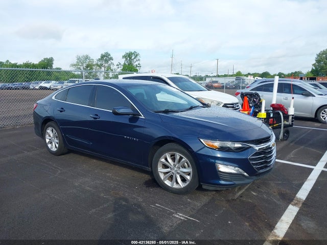 1G1ZD5STXLF063567 Chevrolet Malibu Fwd Lt