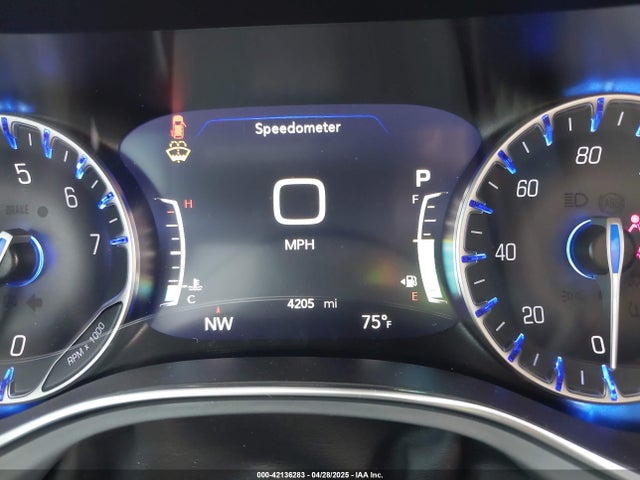 Chrysler Pacifica Limited 2025 2C4RC1GG9SR568974 Image 15