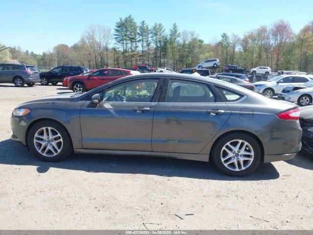 1FA6P0H74G5116151 Ford FUSION SE