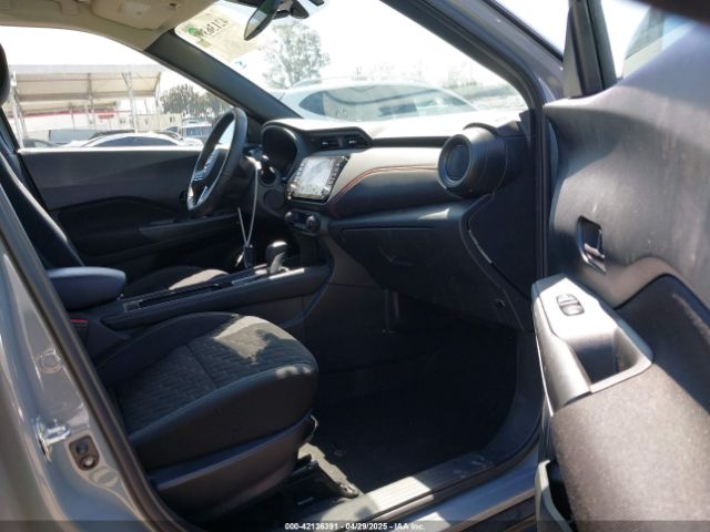 3N1CP5DV0PL553257 Nissan Kicks Sr Xtronic Cvt
