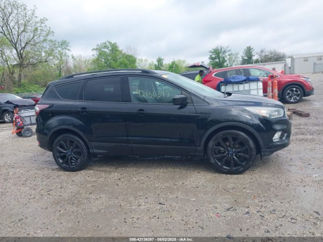 1FMCU0GD7HUD07773 Ford ESCAPE SE
