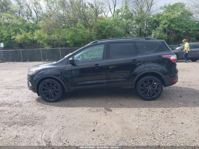 1FMCU0GD7HUD07773 Ford ESCAPE SE