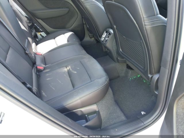 YV4L12UC2S2451557 Volvo Xc40 B5 Plus Dark Theme