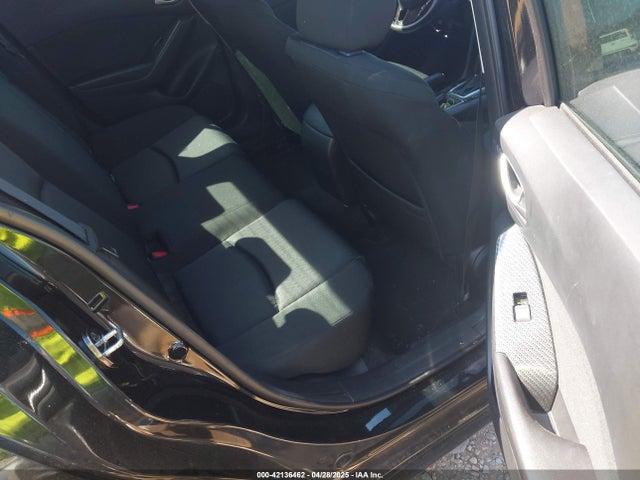 JM1BM1T74E1115455 Mazda Mazda3 I Sv