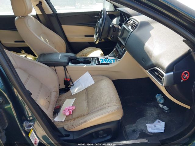 SAJAE4BG0HA963656 Jaguar Xe 25t Prestige