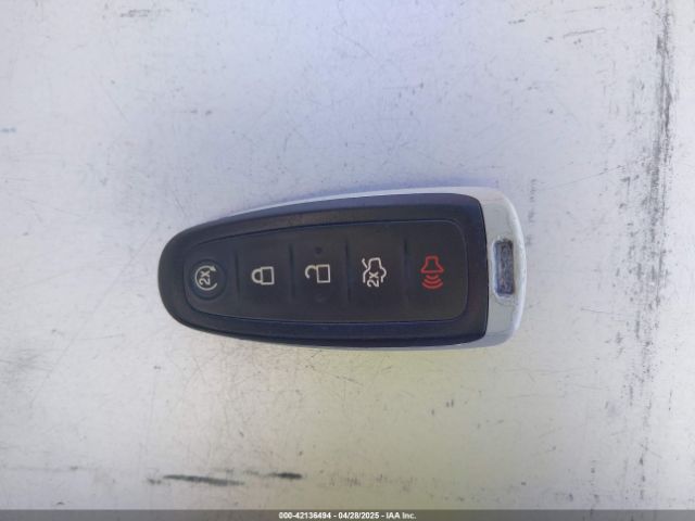1FMCU0JX6EUB49652 Ford Escape Titanium