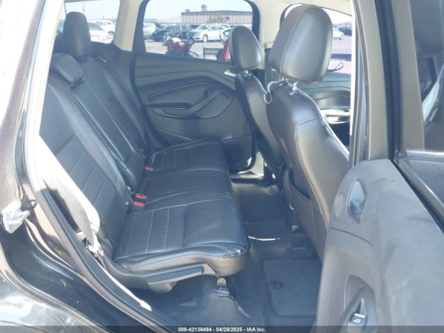 1FMCU0JX6EUB49652 Ford Escape Titanium