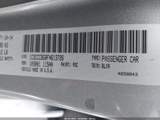 1C3CCCBG8FN613726 Chrysler 200 S