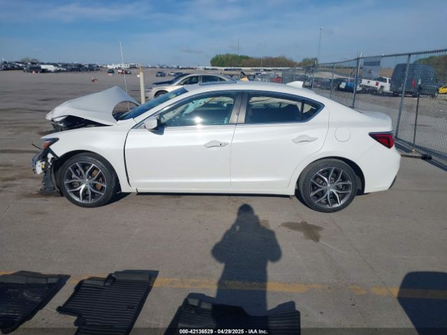 19UDE2F76KA007939 Acura Ilx Premium Package/technology Package