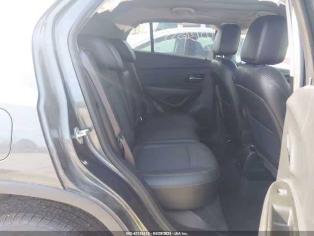 KL7CJLSB4JB600761 Chevrolet Trax Lt