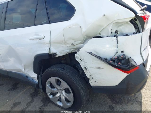 2T3F1RFV3PC334254 Toyota RAV4 LE