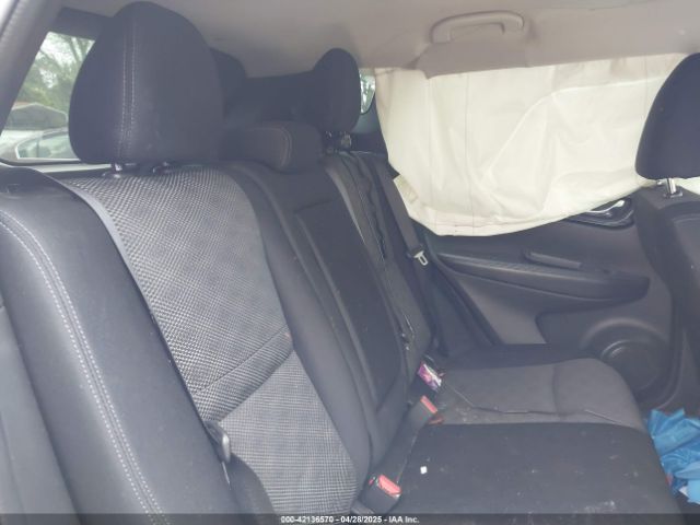 JN1BJ1CP5HW016436 Nissan ROGUE SPORT
