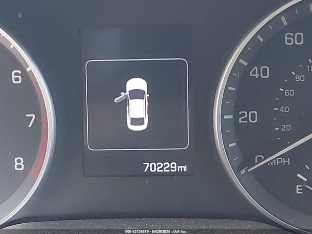 5NPD84LFXJH358504 Hyundai ELANTRA SEL