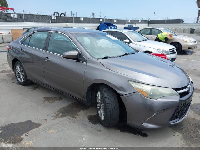 4T1BF1FK5FU979694 Toyota CAMRY SE