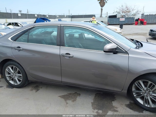 4T1BF1FK5FU979694 Toyota CAMRY SE