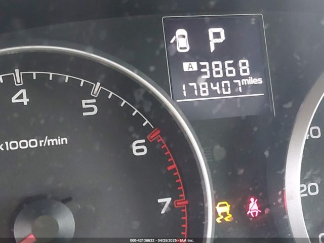 4S4BRBCC5E3311506 Subaru Outback 2.5i Premium