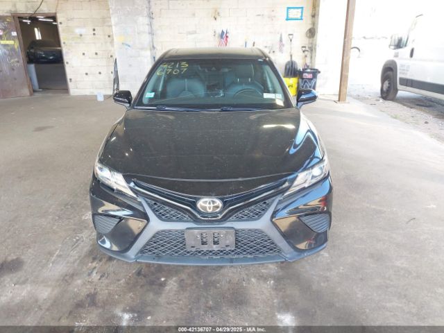 4T1B11HKXJU664734 Toyota CAMRY SE