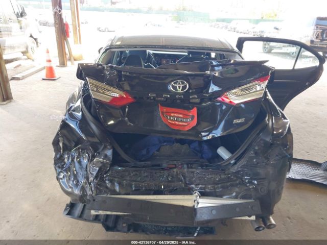 4T1B11HKXJU664734 Toyota CAMRY SE