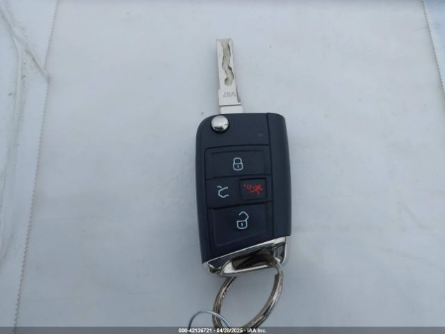 WVWPR7AU3KW908778 Volkswagen E-golf Sel Premium
