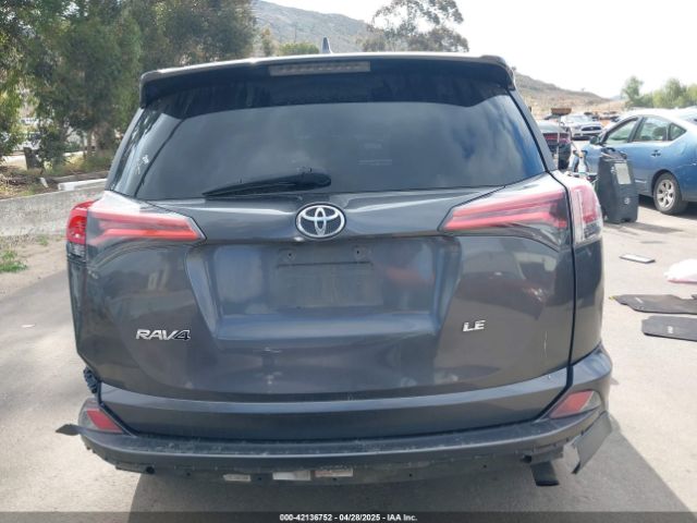 2T3ZFREV6HW395050 Toyota RAV4 LE