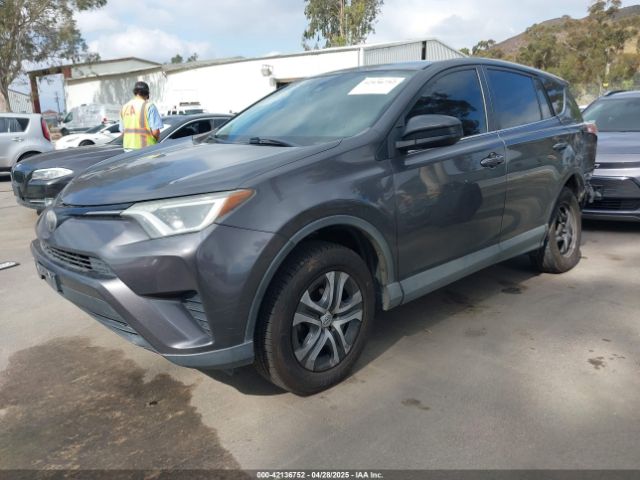 2T3ZFREV6HW395050 Toyota RAV4 LE