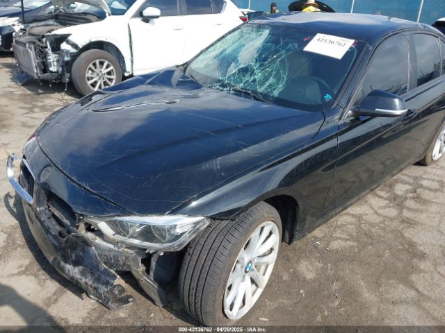WBA8A9C5XJAD27898 BMW 320i