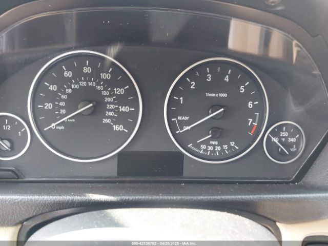 WBA8A9C5XJAD27898 BMW 320i