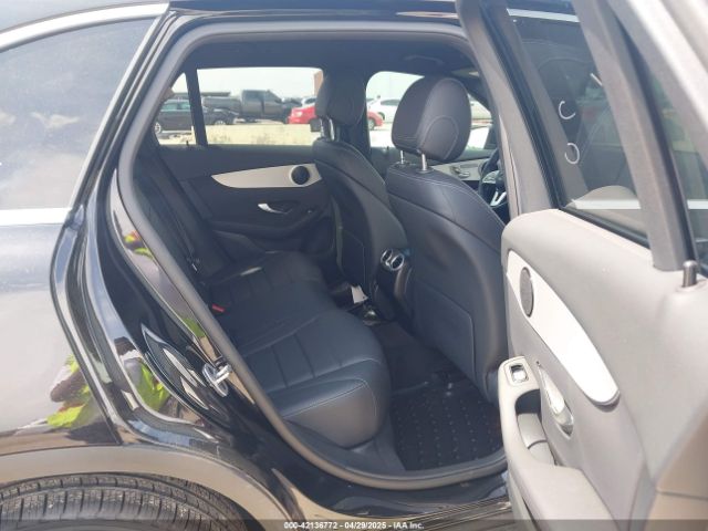 W1N0G8EB4NV334927 Mercedes-Benz Glc 300 4matic Suv