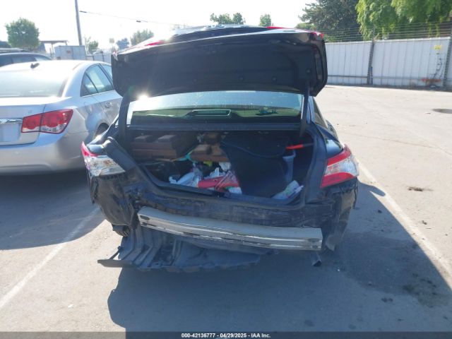 4T1B11HK7JU601879 Toyota CAMRY LE