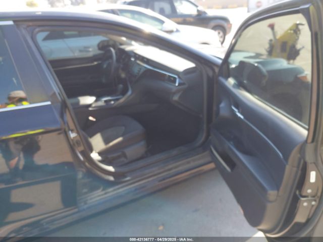 4T1B11HK7JU601879 Toyota CAMRY LE