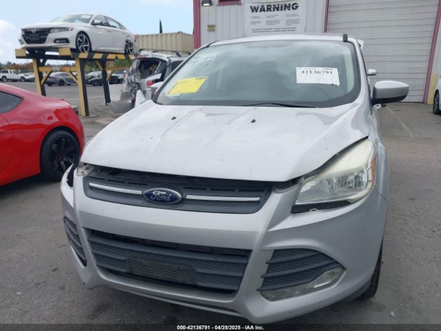 1FMCU0G95FUC81490 Ford ESCAPE SE