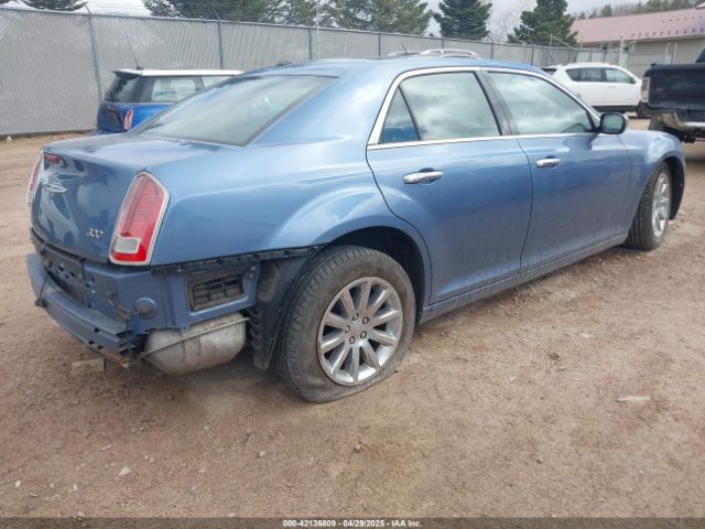 2011 CHRYSLER 300 2C3CA5CG2BH592083 Photo 3