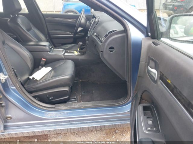 2011 CHRYSLER 300 2C3CA5CG2BH592083 Photo 4